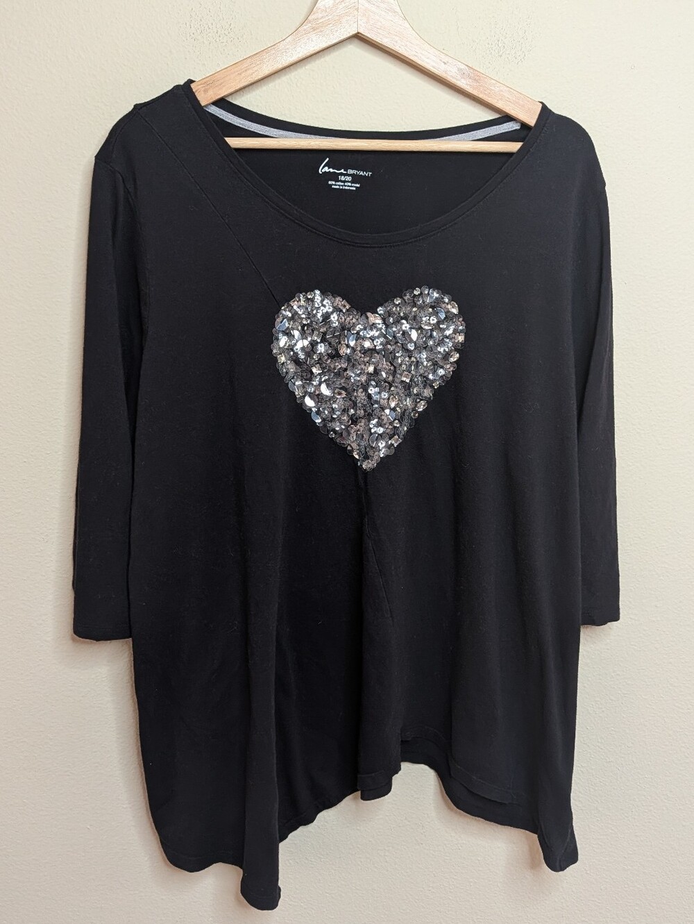 Lane Bryant Black Sequin Heart Top Asymmetrical Hem 18/20